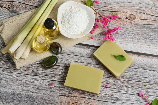 oleo essencial de citronela beneficios