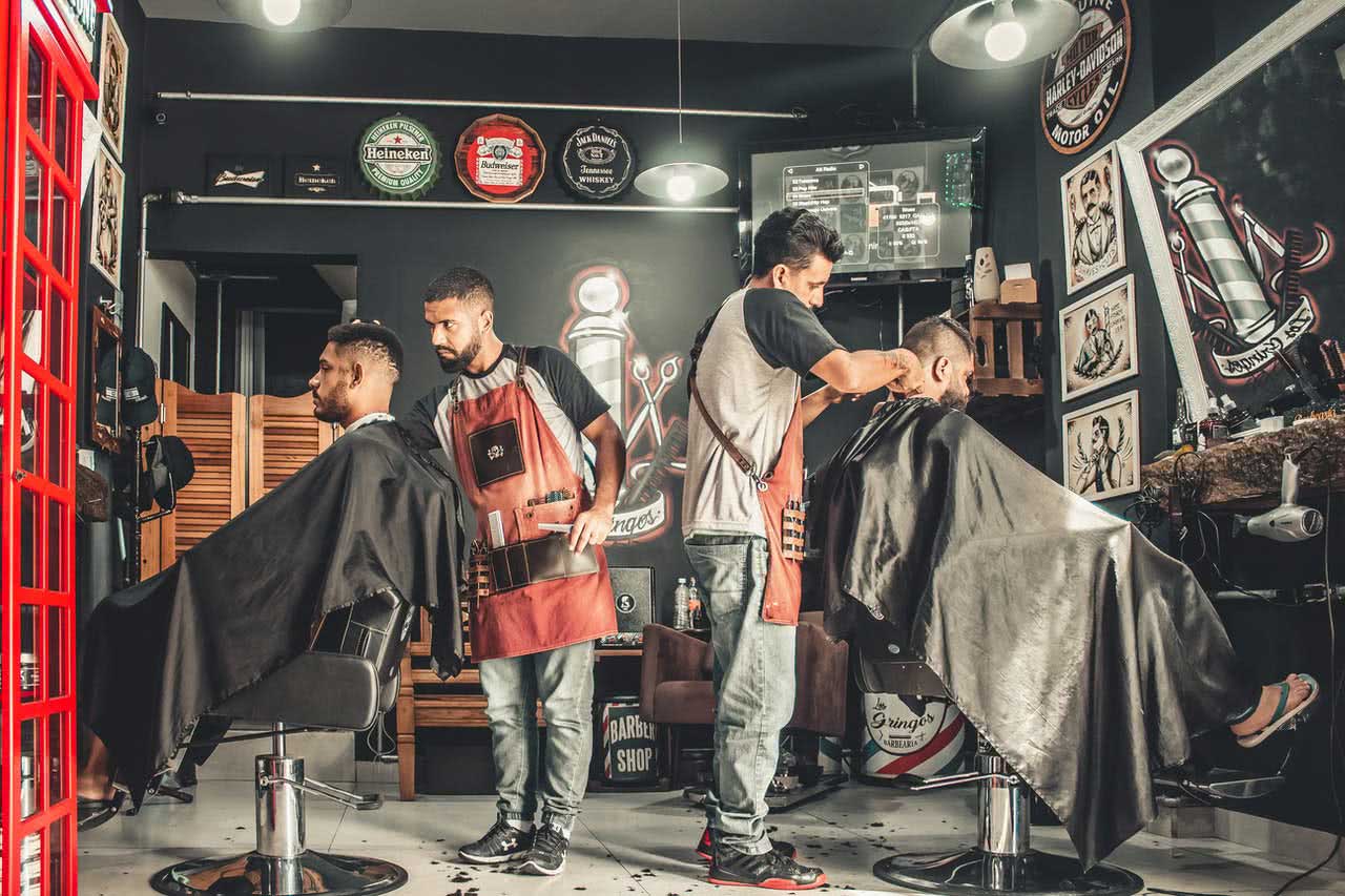 como montar uma barbearia na garagem