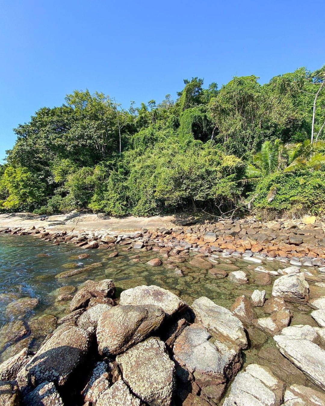 Praia do Costa em Ubatuba sao paulo sp