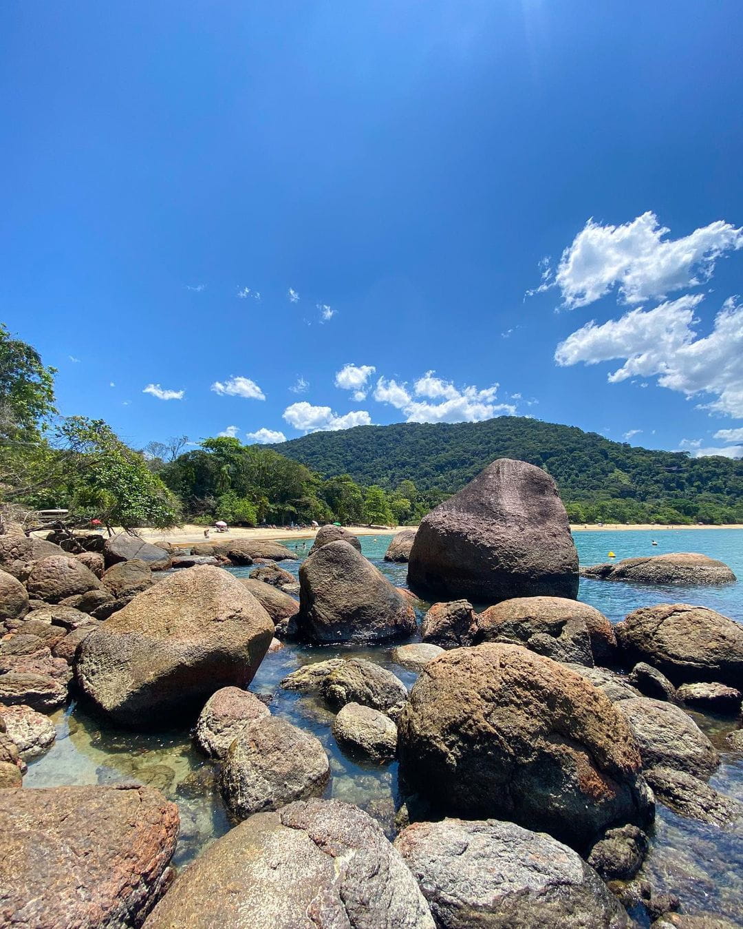 Praia vermelha do Sul de Ubatuba