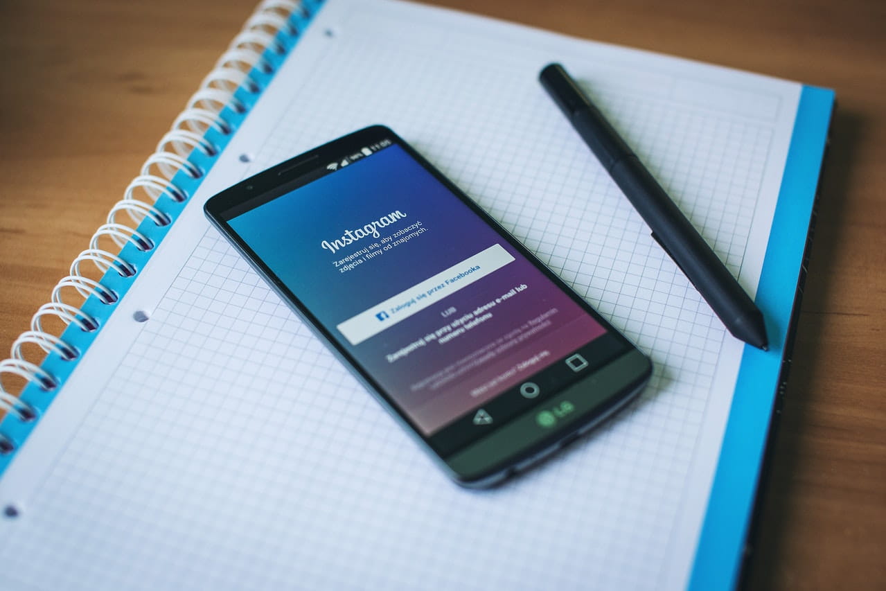 Plataformas para ganhar dinheiro seguindo pessoas no instagram
